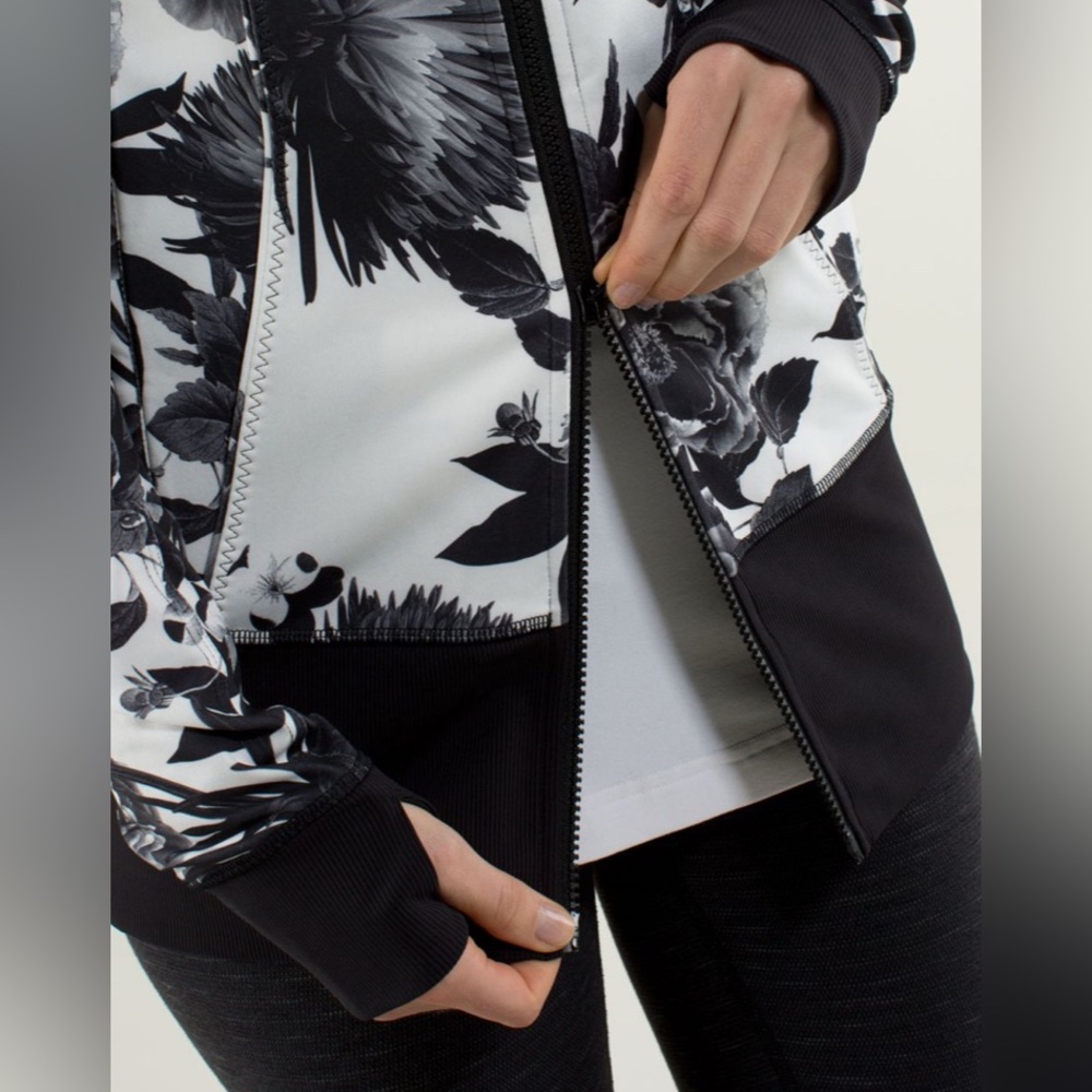 Nice Asana Brisk Bloom Jacket - Picture 3 of 8